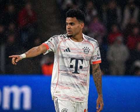 Luis Díaz Sparks Bayern Munich Before PSG Flip Champions League Semi-Final at Half-Time