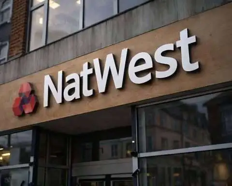 NatWest Group Plc Q1 Earnings Preview: Profit Seen Steady as Bad-Loan Costs Rise