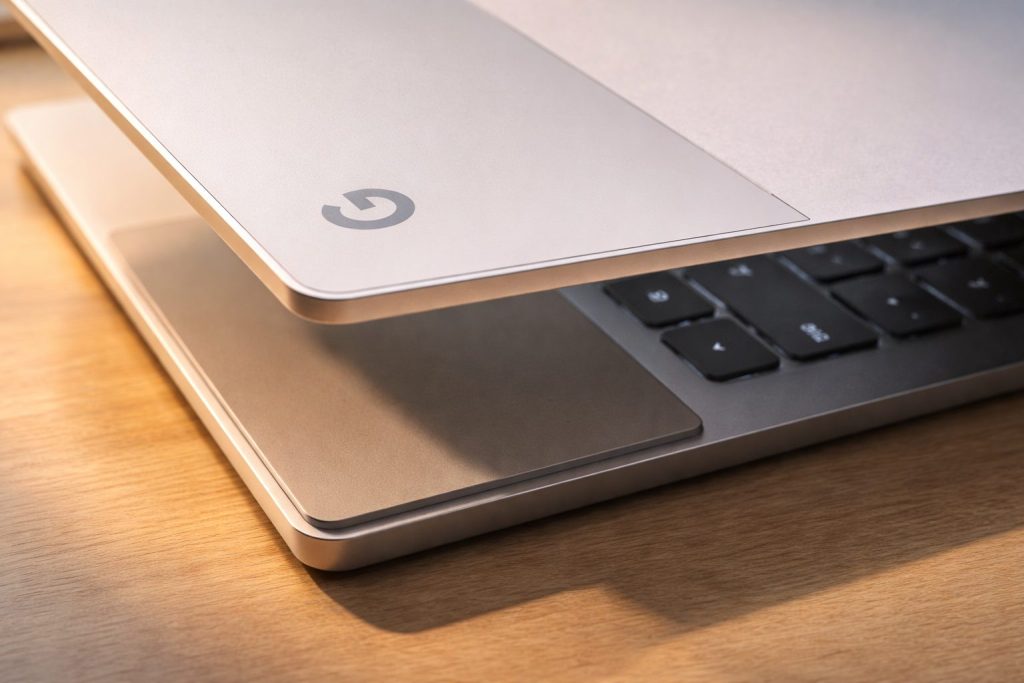 Pixelbook Return? Android 17 Code Hints at Google Pixel Laptop With “Pixel Glow”