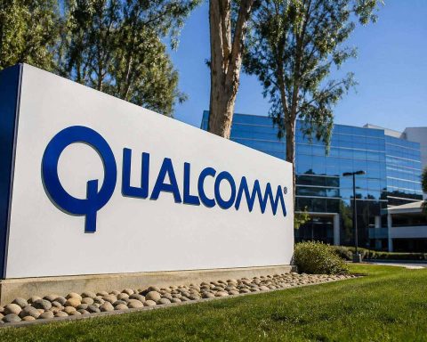 Qualcomm Stock Is Back Near $200. The AI Chip Bet Behind QCOM’s Sudden Rally
