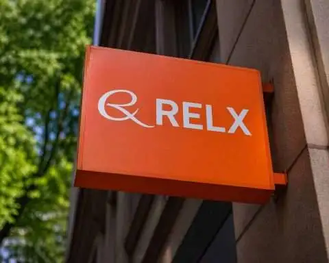 RELX PLC Bets on French Legal AI Deal as Investors Test the Stock Again