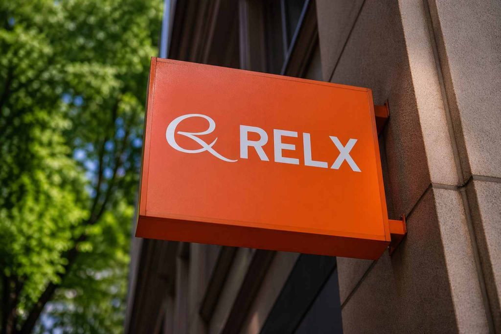 RELX PLC’s Small Share Listing Puts Bigger AI and Buyback Test Back in Focus