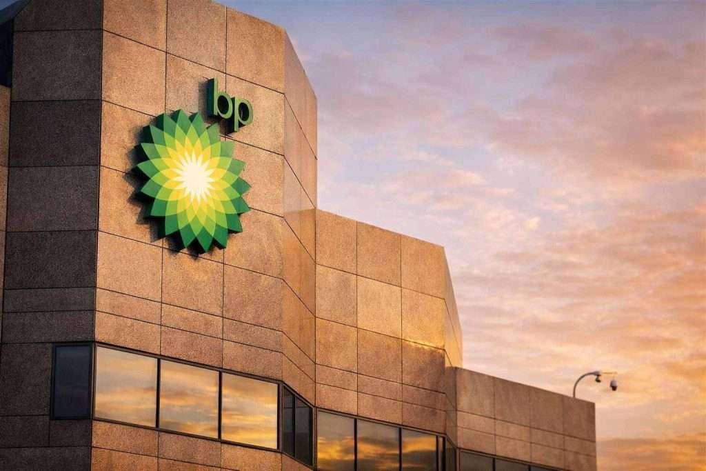BP PLC AGM Clash Deepens as Glass Lewis Urges Vote Against Chair Over Climate Resolution