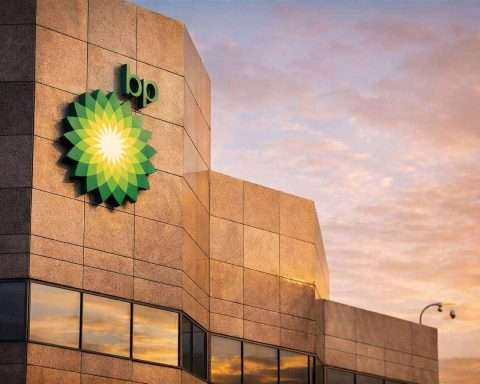 BP PLC AGM Clash Deepens as Glass Lewis Urges Vote Against Chair Over Climate Resolution