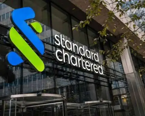 Standard Chartered PLC Profit Jumps 17% as Wealth Push Blunts Middle East Charge