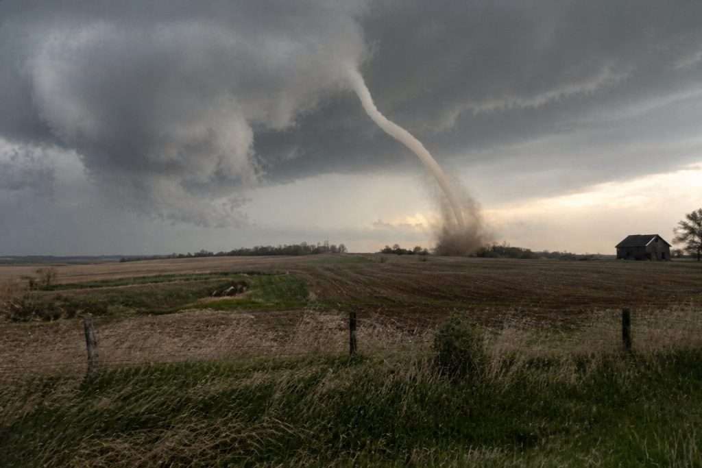 Virginia Storm Threat Today: Richmond Faces Wind, Hail And Brief Tornado Risk As Ohio Rain Pushes East