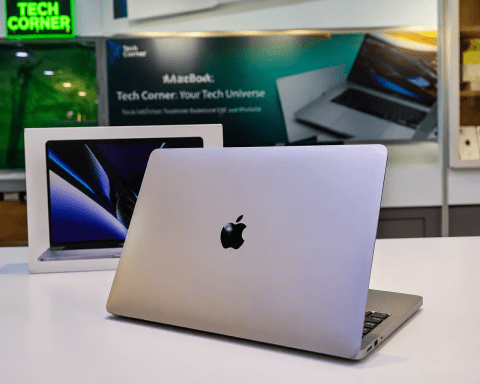 Apple Mother’s Day Sale Joins Flipkart and Amazon Rush: iPhone, MacBook Discounts to Watch