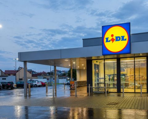 Aldi And Lidl Store Expansion Loophole Faces UK Crackdown As Rivals Push CMA