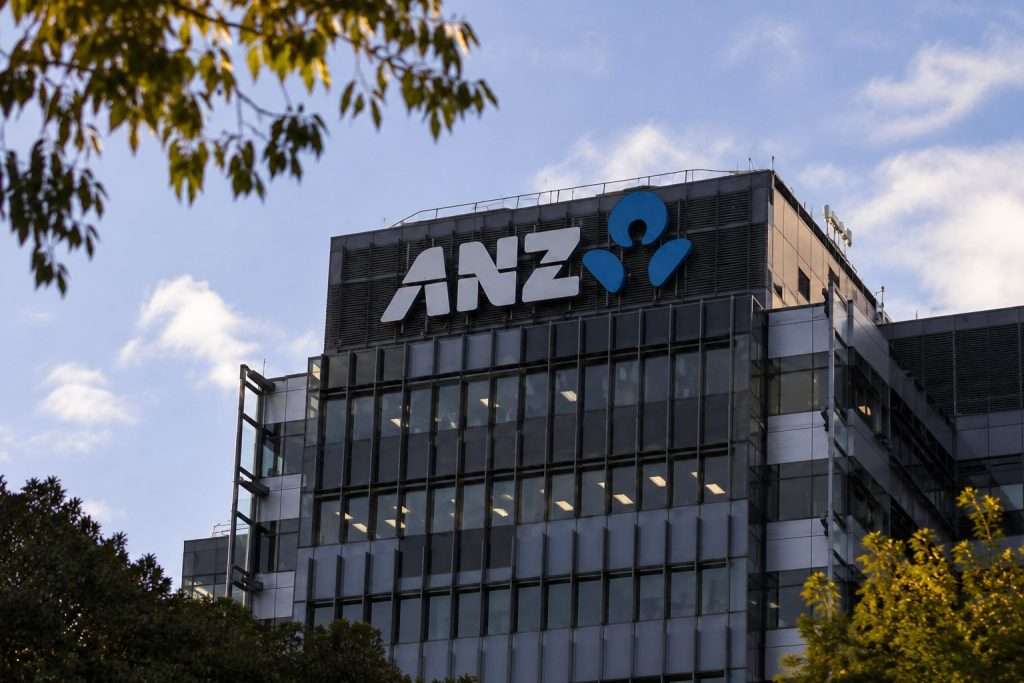 ANZ Shares Slip After Dividend Date as First Nations Solar Deal Moves Ahead