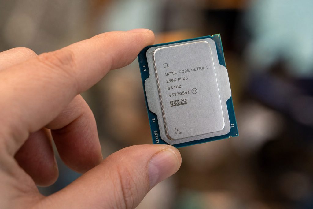 Apple’s Intel And Samsung Chip Talks Reveal A Bigger iPhone Supply Problem