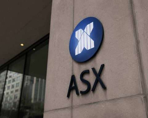 ASX 200’s Rough Week Sets Up a Big Monday as Banks, Oil and Jobs Data Loom