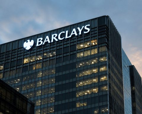 Barclays PLC’s $800 Million Best Egg Deal Lands as Credit Risk Clouds U.S. Lending Push