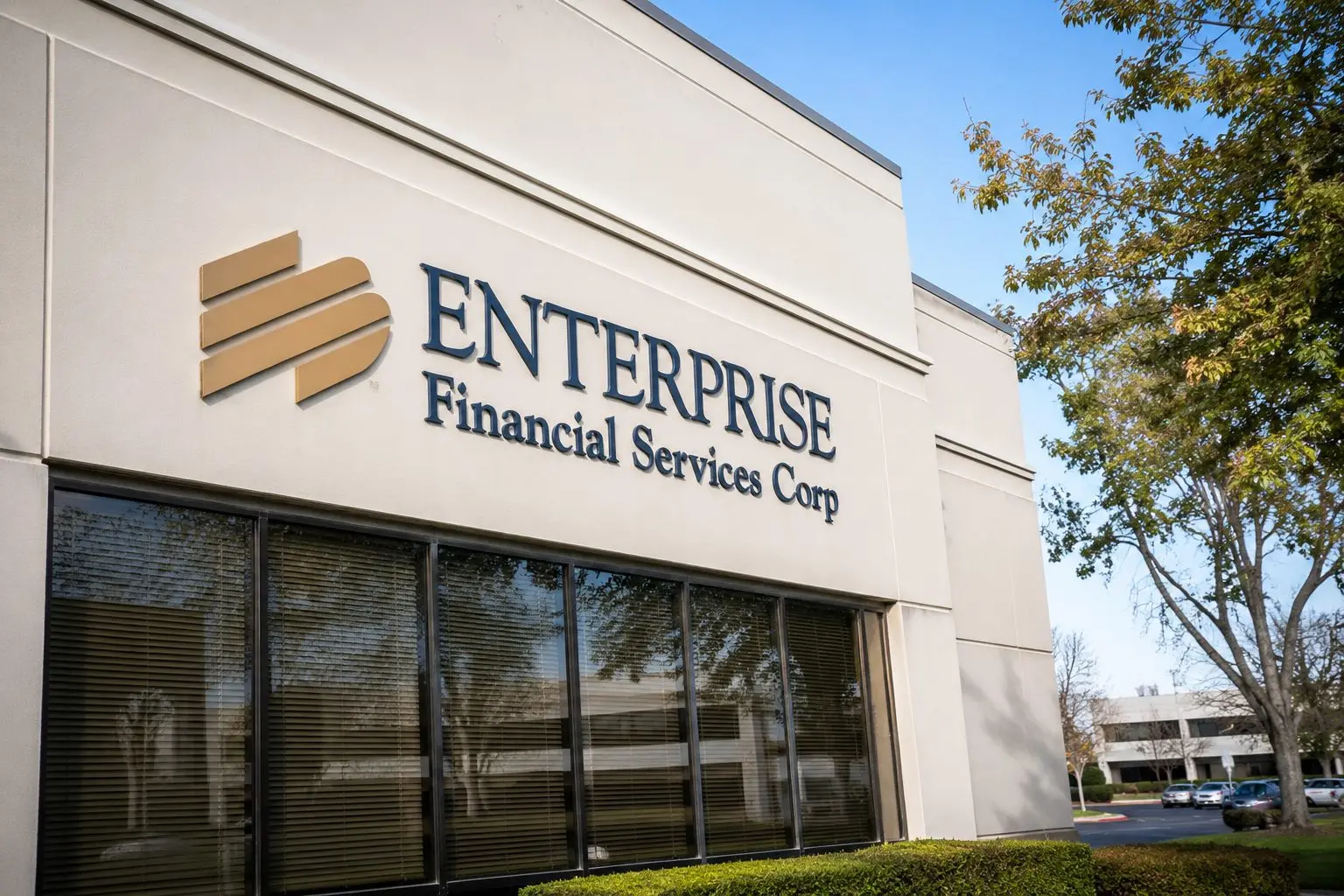 Enterprise Financial stock adds to gains before holiday weekend