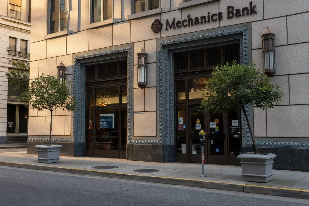 Mechanics Bancorp Down After $0.70 Dividend Becomes Effective