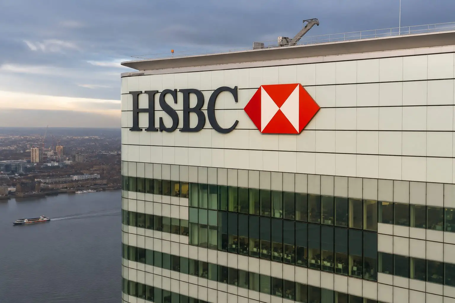 HSBC falls as investors look at Asia strategy and AI plans
