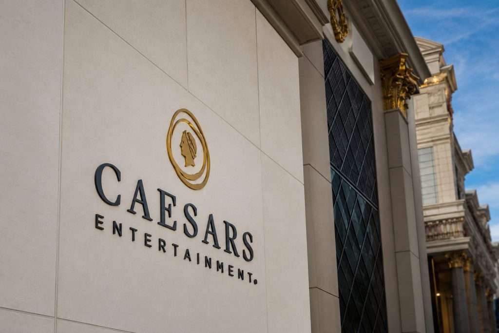 Caesars Stock Gains as Market Eyes Vegas Demand and Deal Chatter