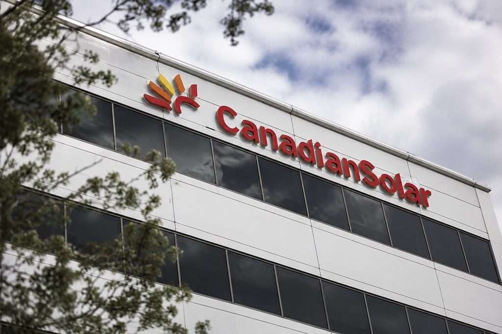 Canadian Solar Shares Rise Ahead of Holiday, But Wall Street Stays Cautious