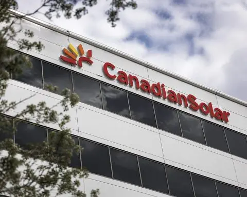 Canadian Solar Shares Rise Ahead of Holiday, But Wall Street Stays Cautious