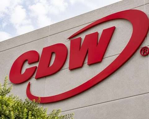 CDW’s 5-Day Climb Heads Into Holiday Week After Buyback and Insider Buying