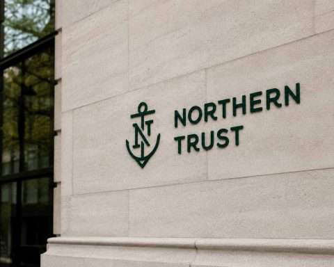 Northern Trust Shares Hold Near Highs on Quiet Day