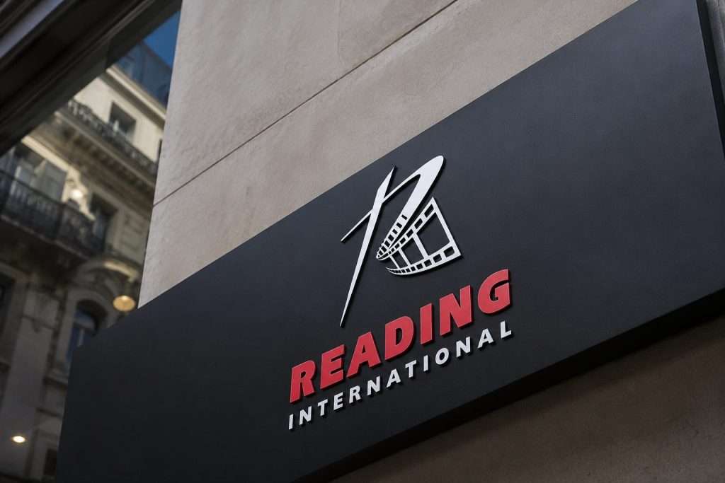 Reading International Stock Remains Near $1 Despite Big Holiday Box Office