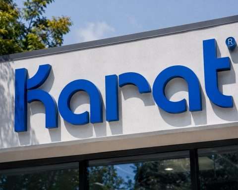 Karat Packaging Stock Slips Before $0.45 Dividend Payout As Tariff Costs Stay In Focus