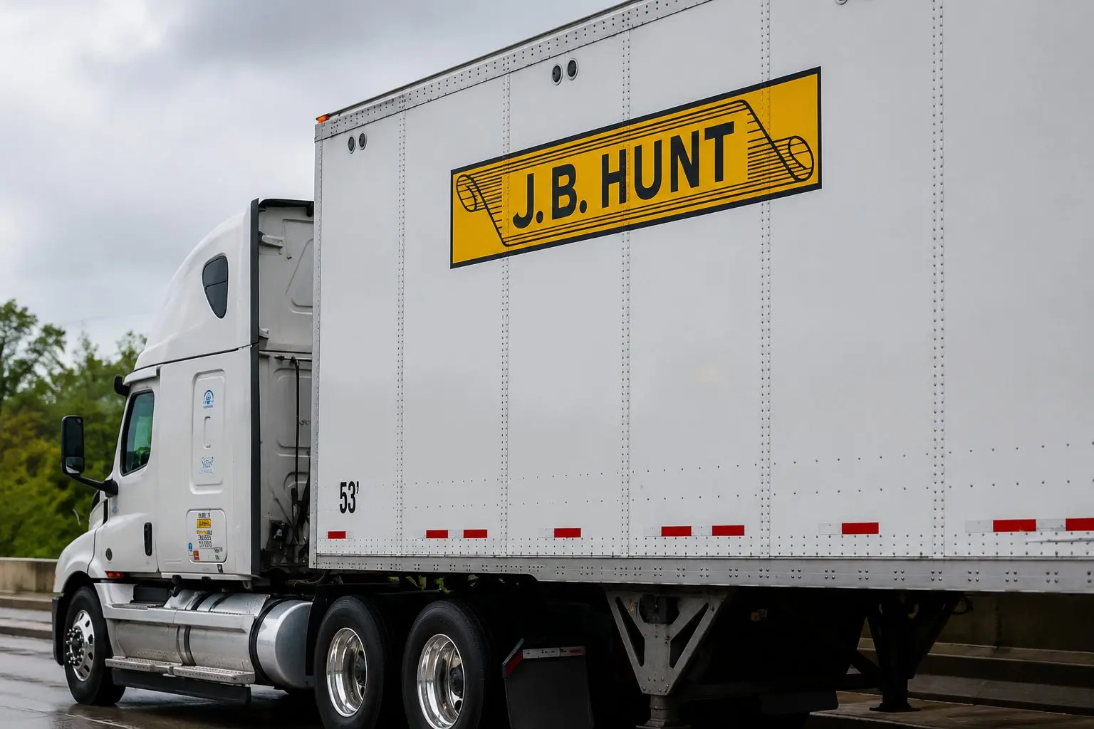 J.B. Hunt Near 52-Week High as Freight Names Draw Moves