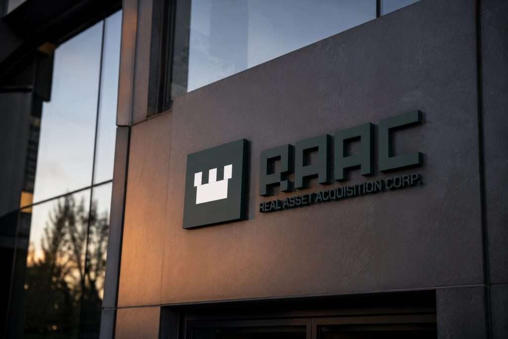 RAAQ Gives Up Gains After Hitting 52-Week High; IQM Quantum Deal Moves Forward
