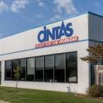 Cintas Stock Just Lost Its Rebound — Why CTAS Traders Are Watching the UniFirst Deal