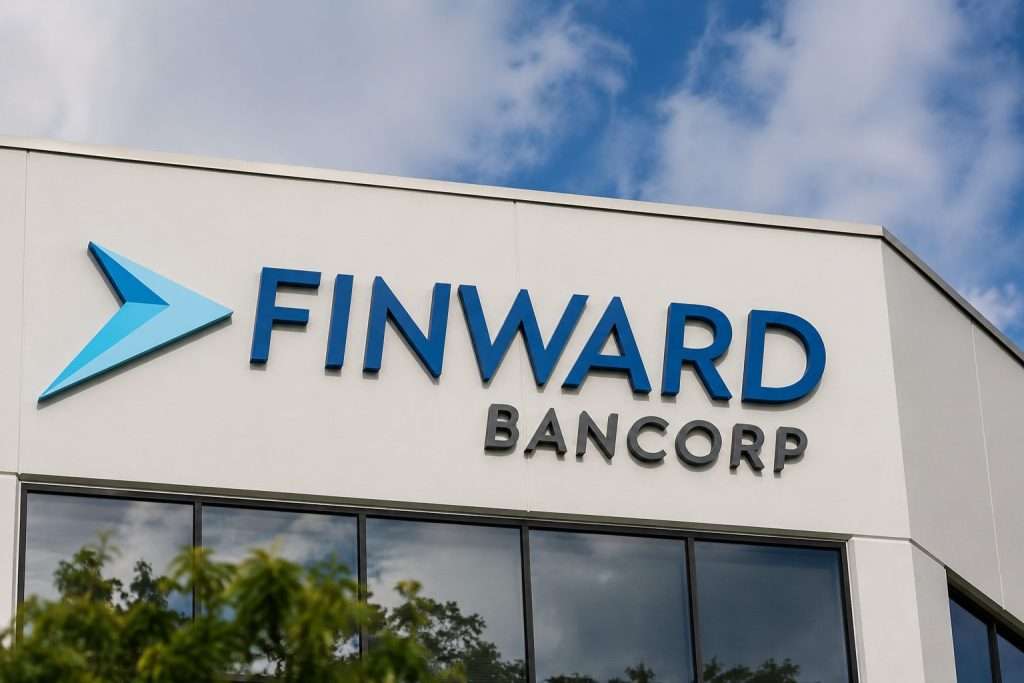 Finward Bancorp falls 4.5% as small bank draws focus