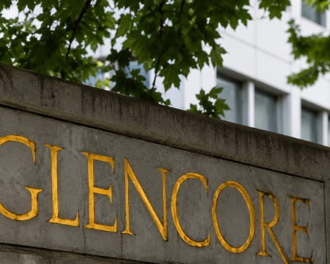 Glencore Shares Up After Chile Mine Decision, Copper Risk on the Radar