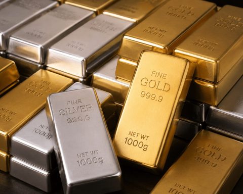 Gold Price Today: Why Silver Suddenly Jumped ₹7,700 And Gold Touched ₹1.52 Lakh