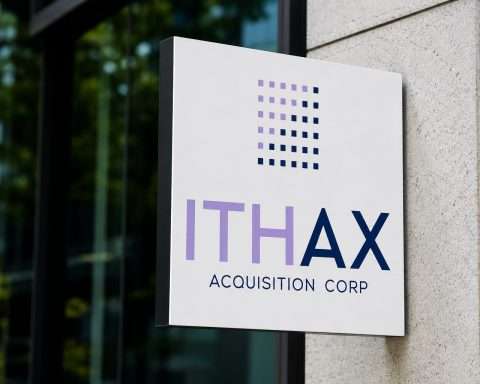 ITHAX Acquisition trades just under $10; $232 million trust seen as key factor