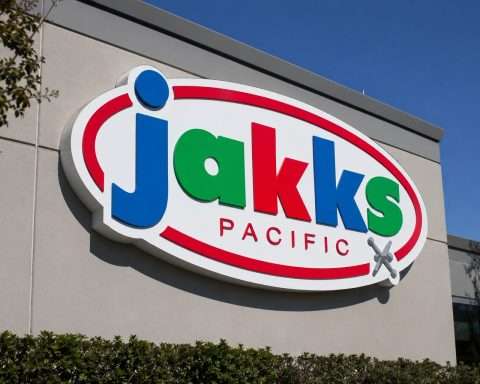 JAKKS Pacific Dips as Dividend Date Draws Attention