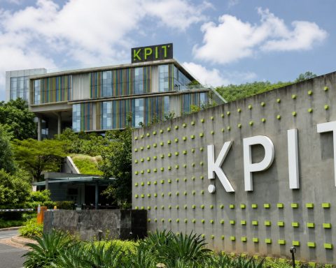 KPIT Founder Ravi Pandit Dies In Pune — Why The Auto-Software Firm Is Now In Focus