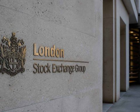 London Stock Exchange Group Stock Falls as LSEG’s AI Data Push Faces Investor Test