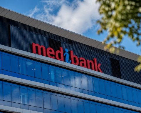 Medibank Private Ltd ASX:MPL Shares Face Monday Test After 5.10% Premium Rise