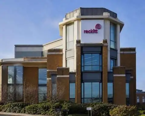 Reckitt Shares Bounce on AI Effort, Investors Hold Off Ahead of AGM