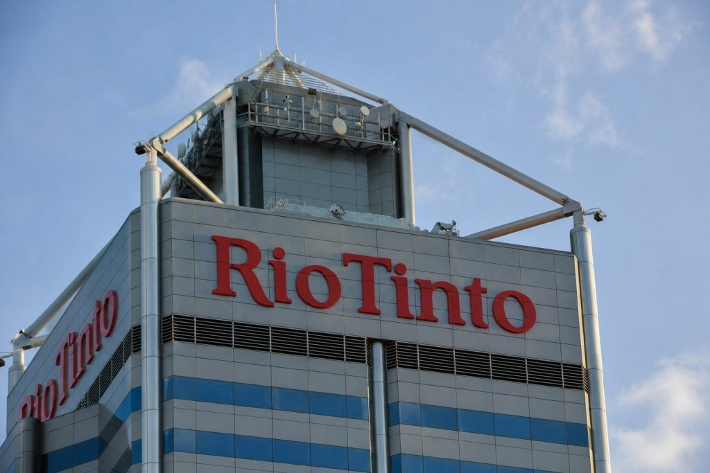Rio Tinto Drops Even as FTSE Pushes Higher
