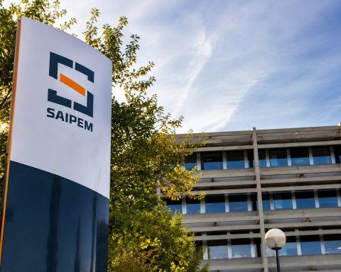 Saipem Stock Pullback Tests a 108% Comeback as Analysts Still See Upside