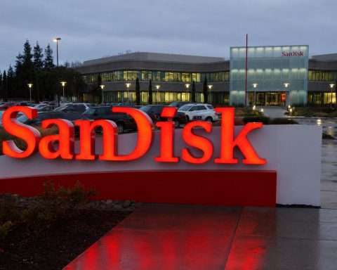 SanDisk Stock Nears $1,500 As Analysts Reprice The AI Memory Boom
