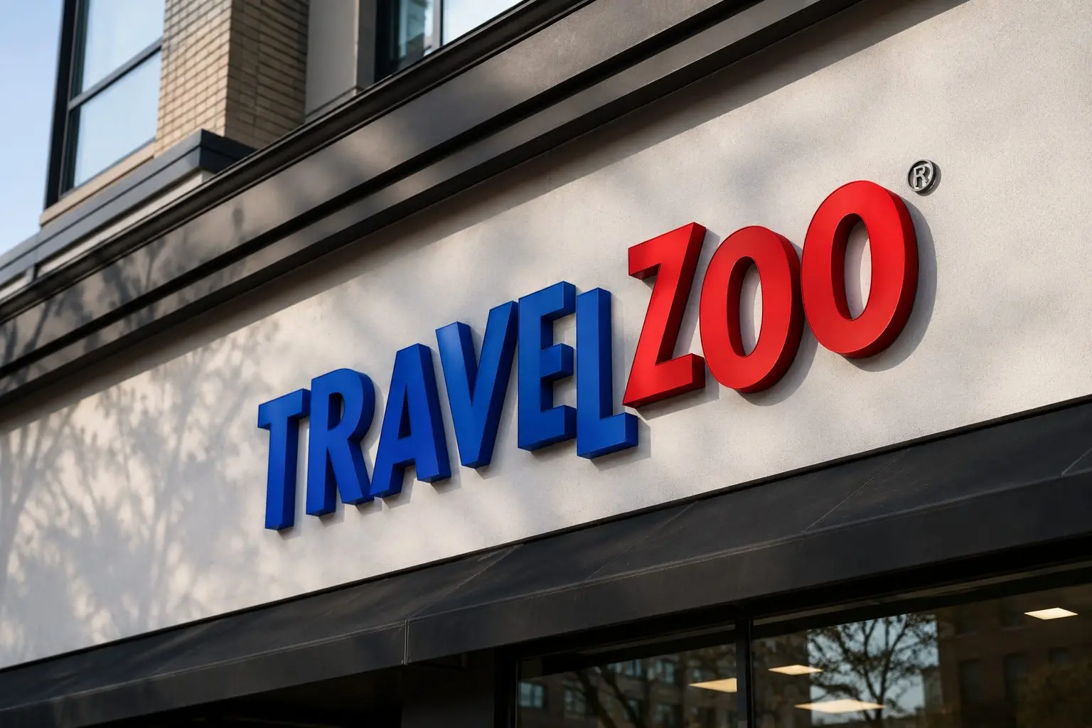 Travelzoo Gains as Shares Tick Higher, Traders Look at the Small Cap
