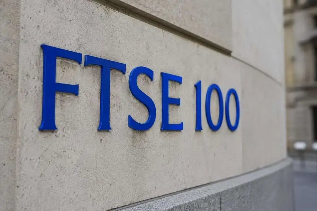 UK Stock Market Today: FTSE 100 Sinks as Politics, Gilts and Oil Hit London