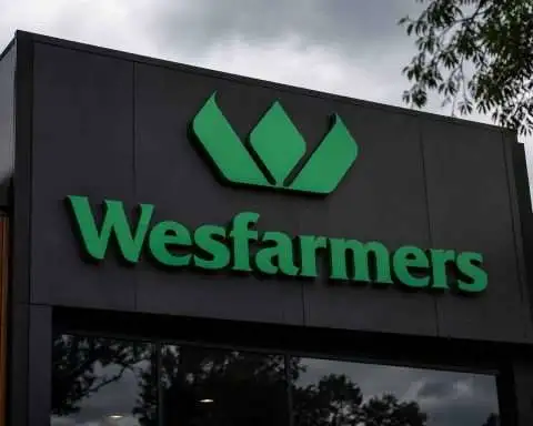 Wesfarmers Shares Set for Monday as Costs and Rates Pressure Persist