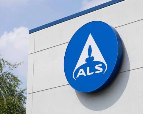 ALS drops 2% with ASX 50 move and dividend date ahead