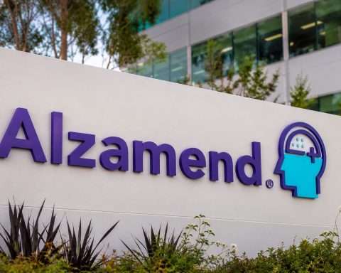 Alzamend Neuro Shares Dip With AL001 Trial in Focus, Cash Concerns Linger