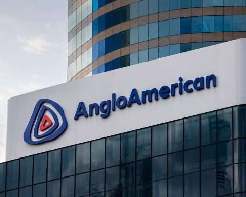 Anglo American slips after $5 billion Chile copper deal, ownership details weigh