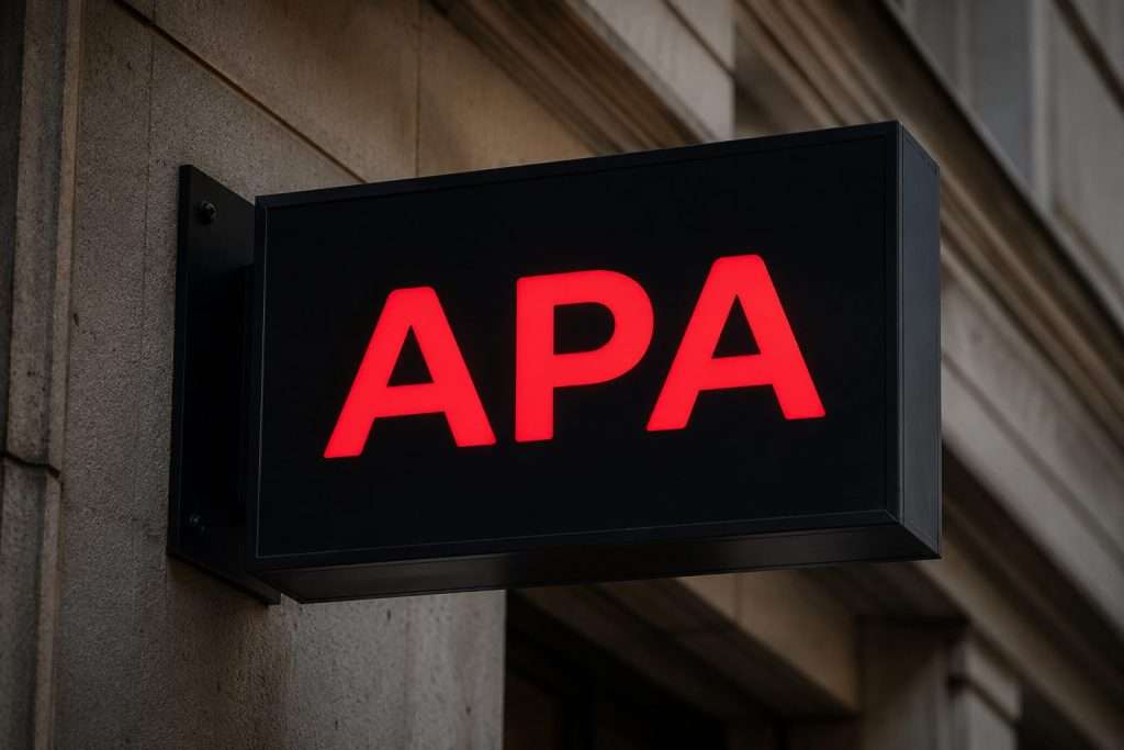 APA Group Drops at Open as Investors Watch Gas-Grid Stock Again