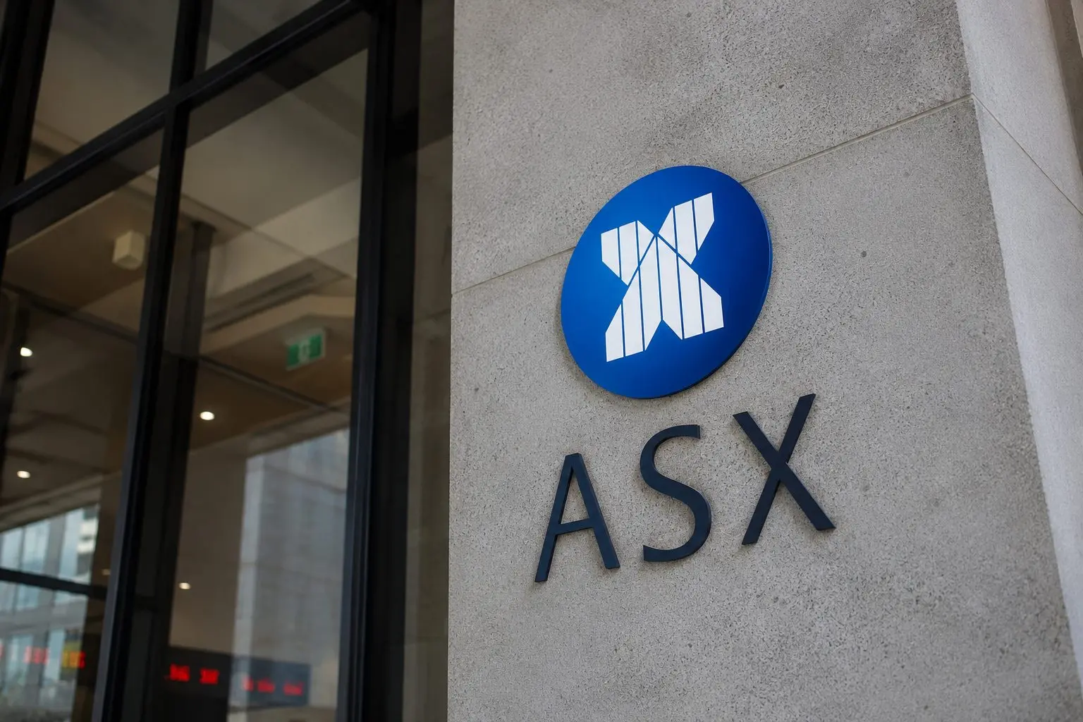 ASX 200 rises as tech, healthcare lift stocks into June close