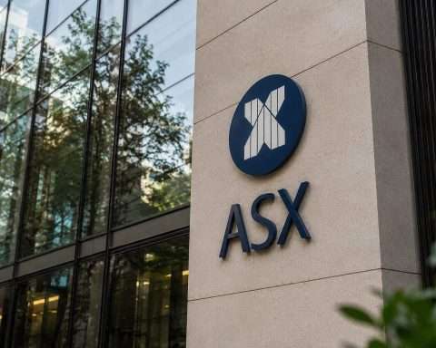 ASX:XJO edges down 0.1% as WiseTech slide outweighs insurer gains